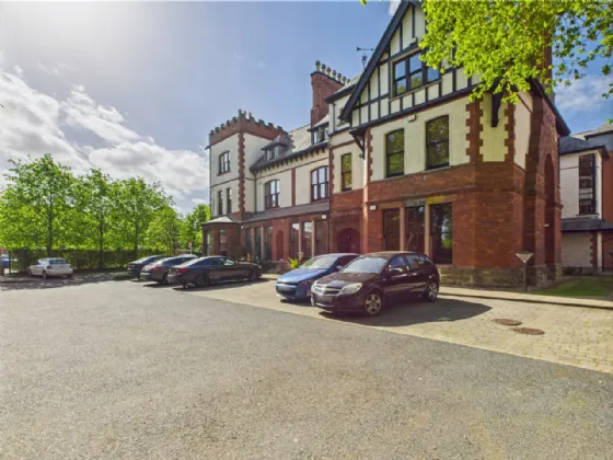 Apartment 19, Sandown Court, 82 Sandown Road, Belfast, County Antrim, BT5 6GU