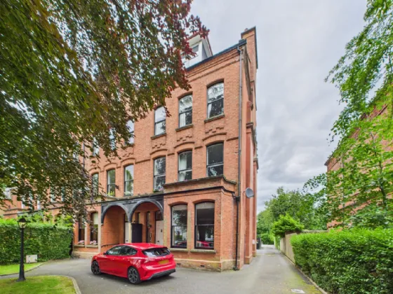 Apt 4, 28 Windsor Park, Belfast, County Antrim, BT9 6FR