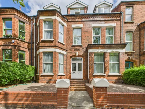 Flat 3, 90 Eglantine Avenue, Belfast, County Antrim, BT9 6EU