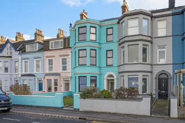 14 Ballyholme Esplanade, Bangor, County Down, BT20 5LZ