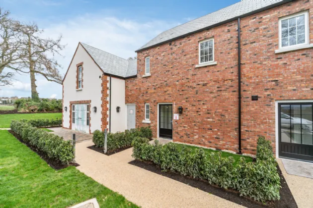 Apartment 8  The Courtyard At Cromlyn Wood, Lisburn Road, Royal Hillsborough