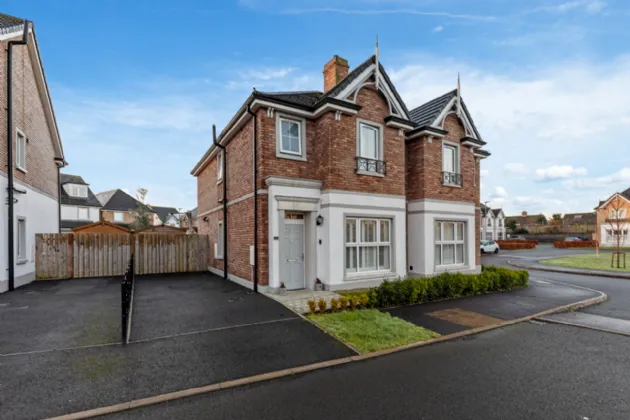 4 Rosepark Gardens, Belfast, County Antrim, BT5 7WN