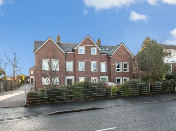 23 Donegall Park Avenue, Belfast, County Antrim, BT15 4EU