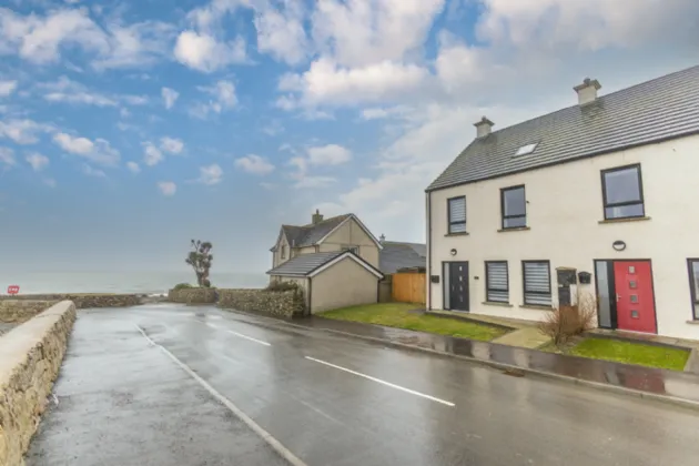 2 Waterwheel Wharf, Annalong, Newry, County Down, BT34 4QE