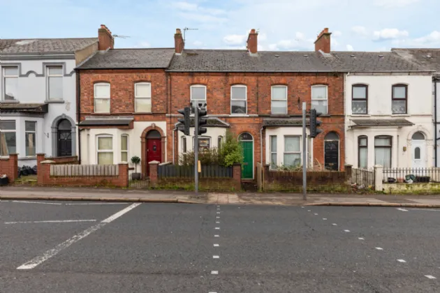 41 Upper Newtownards Road, Belfast, County Antrim, BT4 3HT