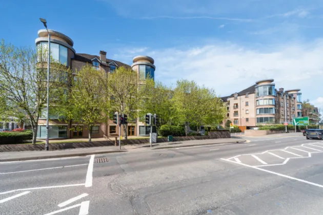 31 Park Royal, 841, Lisburn Road, Belfast, BT9 7GY