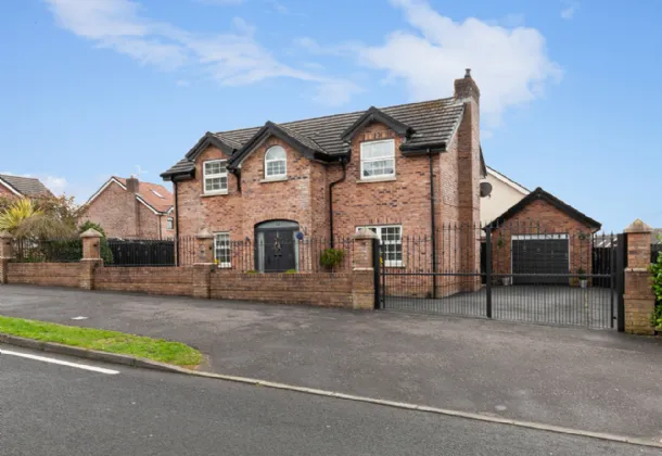 65 Mount Eagles Glen, Dunmurry, Belfast, BT17 0WS