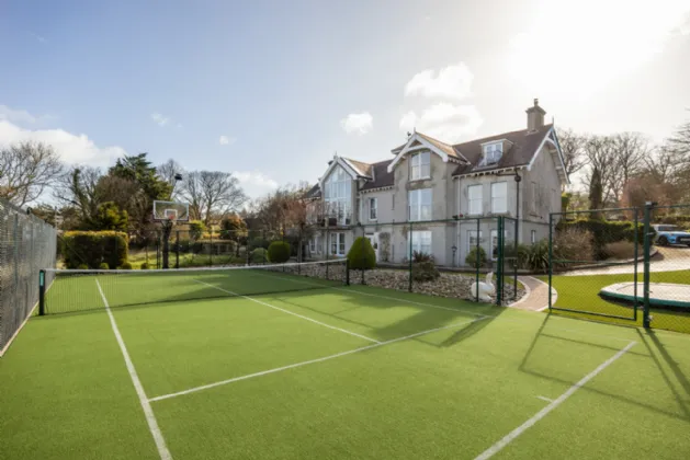 Ivy Lodge, 22, Circular Road West, Cultra, BT18 0AX