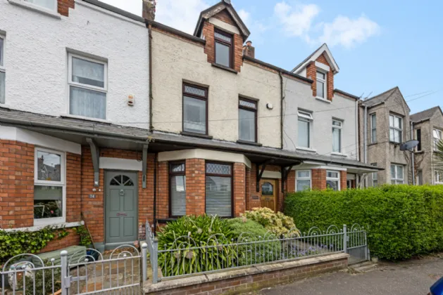 76 Downshire Road, Holywood, County Down, BT18 9LY