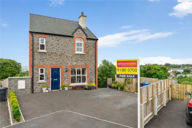 35 Sloanehill, Killyleagh, BT30 9UX