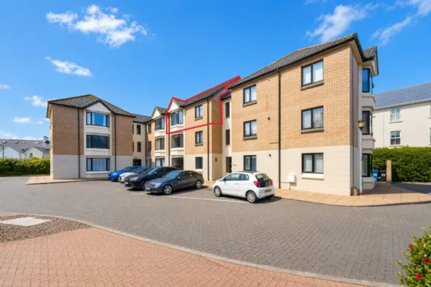 24 Gordonville, Lodge Road, Coleraine, County Londonderry, BT52 1EF