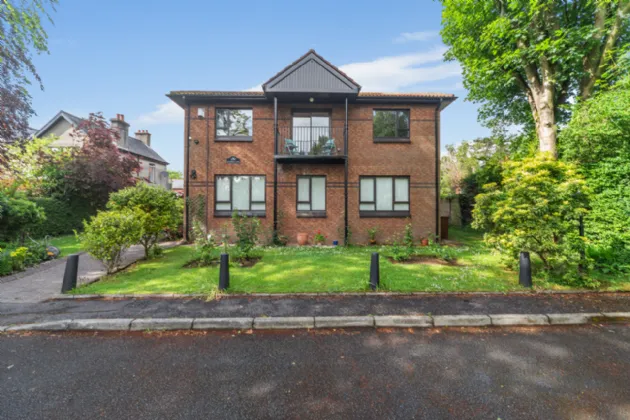 2 Pembridge Mews, Belfast, County Antrim, BT5 6HA