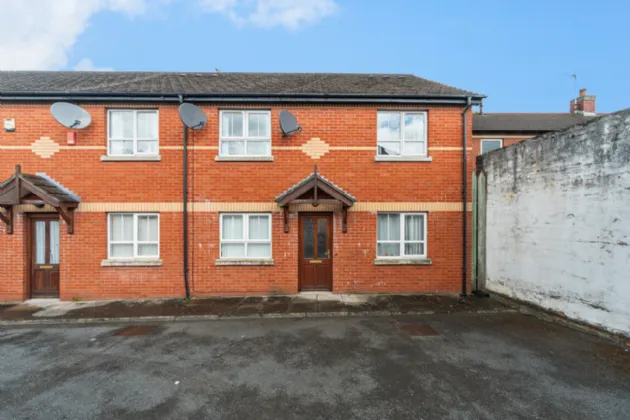 5 Ravensdale Court, Belfast, County Antrim, BT5 5GZ
