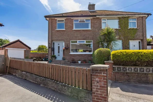 9 Wanstead Crescent, Dundonald, Belfast, BT16 2EN