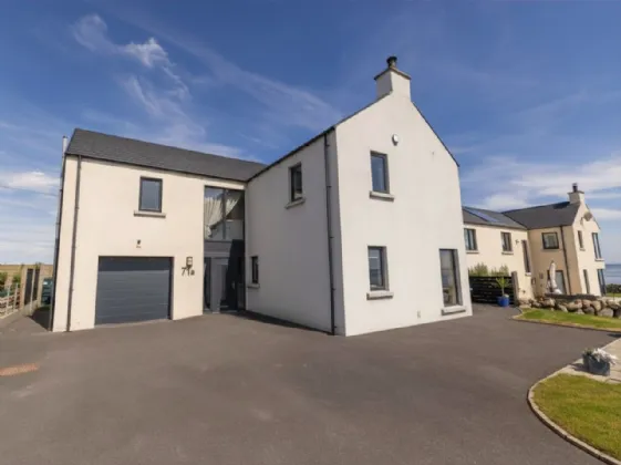 71A , Glassdrumman Road, Annalong, BT34 4QJ