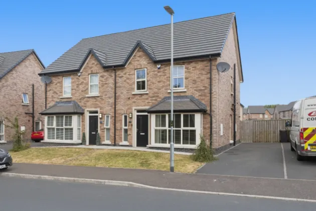 58 Woodbrook Meadows, Knockmore Road, Lisburn, BT28 0AE