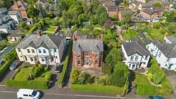 LYNCOT, 6, Castle Avenue, Belfast, BT15 4GE