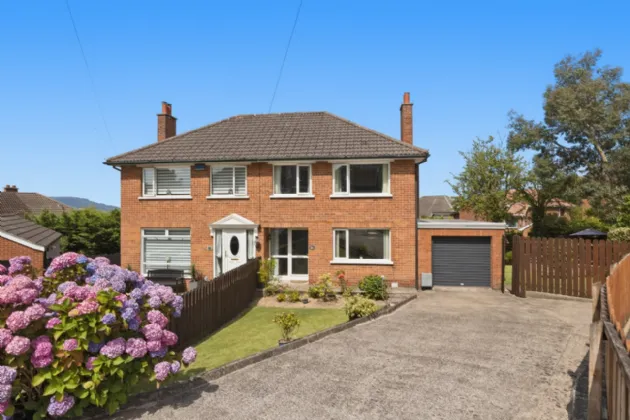 34 Delamont Park, Belfast, County Antrim, BT6 9RJ