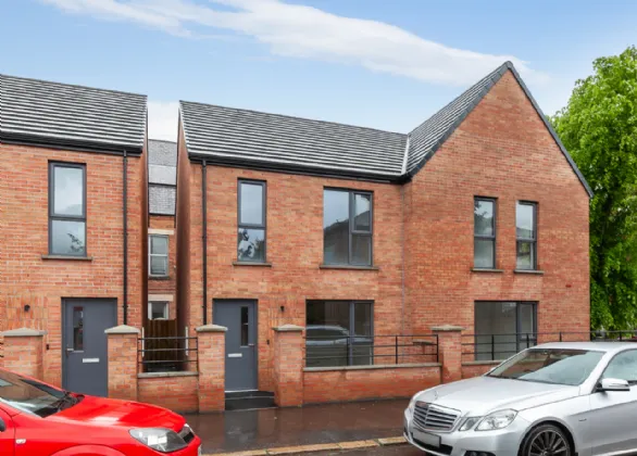 387 North Queen Street, Belfast, BT15 3PE