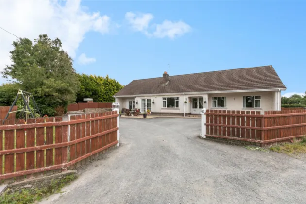 36 The Burn Road, Comber, Newtownards, BT23 5RY