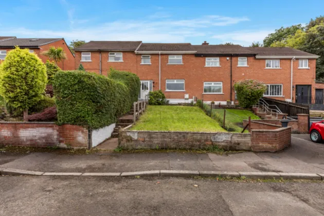 14 Lisnasharragh Park, Belfast, County Antrim, BT6 9RL