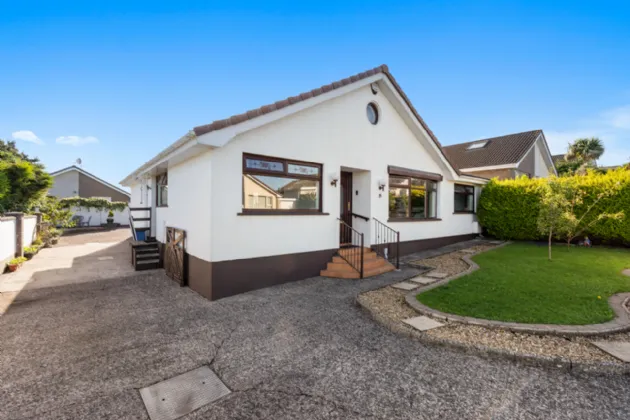 15 Cronstown Road, Newtownards, County Down, BT23 8QS