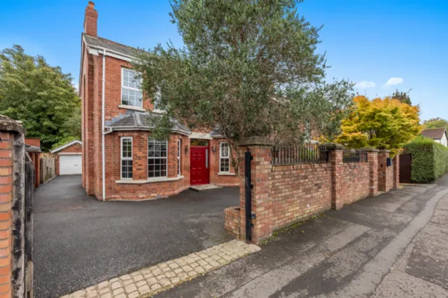 74 Upper Lisburn Road, Finaghy, Belfast, BT10 0AD