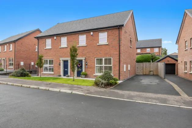 30 Helens Wood Lane, Bangor, County Down, BT19 1GE