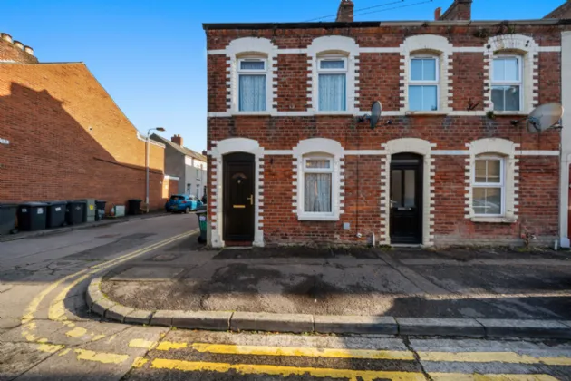 9 Charleville Avenue, Belfast, County Antrim, BT9 7HG