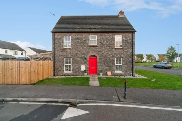 18 Forge Avenue, Ballygowan, Newtownards, County Down, BT23 6JG