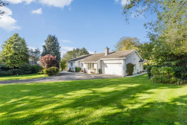 7 Tarawood, Farmhill Road, Cultra,, Holywood, County Down, BT18 0HS