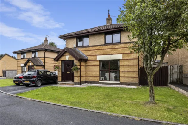 55 Garland Hill, Belfast, County Down, BT8 6YL