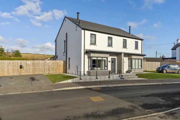 2 Whitehem Gardens, Killinchy, Newtownards, County Down, BT23 6FN