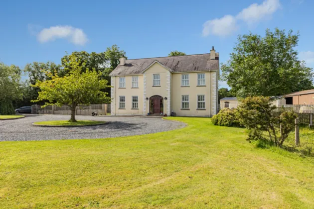 Hollytree House, 28, Ballyworfy Road, Hillsborough, BT26 6LR