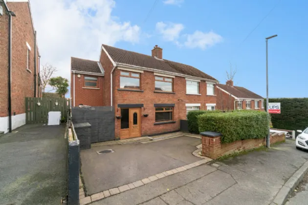 15 Mount Michael Park, Belfast, County Down, BT8 6JX