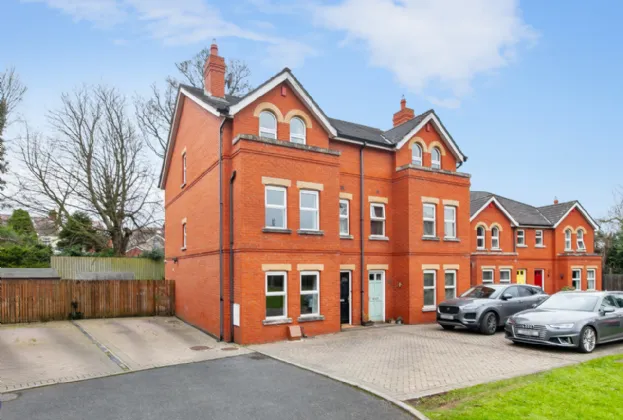 47 Fortwilliam Demesne, Belfast, County Antrim, BT15 4FD