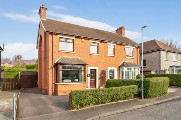 22 Neills Hill Park, Belfast, County Antrim, BT5 6FL