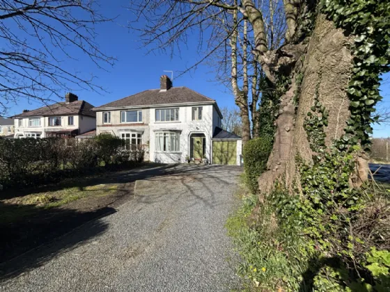 23 Belfast Road, Holywood, County Down, BT18 9EH