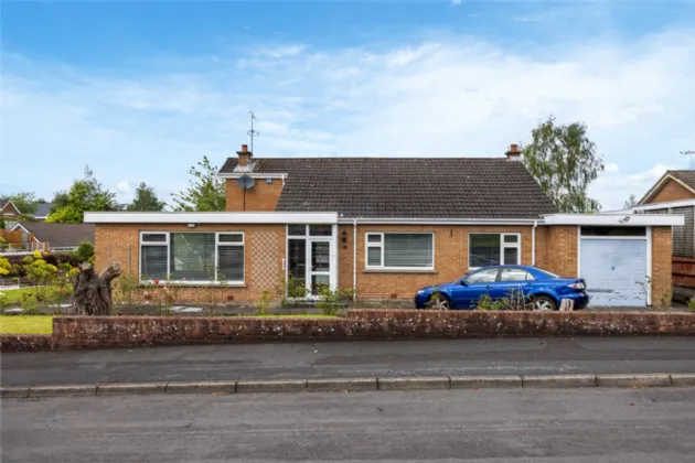 23 Malone View Road, Belfast, County Antrim, BT9 5PH