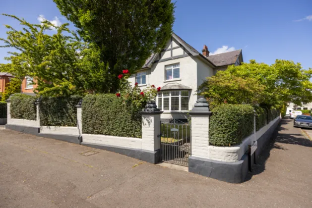 Bryanscourt, 31 North Circular Road, Belfast, County Antrim, BT15 5HD