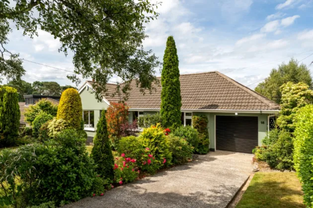98 Crawfordsburn Road, Bangor, County Down, BT19 1BH