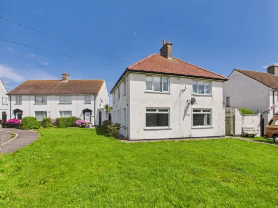 63 Islandmagee Road, Whitehead, Carrickfergus, County Antrim, BT38 9NH