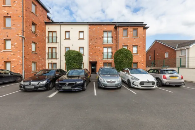 Apartment 26, 2C Summerhill Avenue, Belfast, County Antrim, BT5 7HD