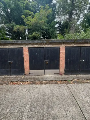 Garage At Merville Garden Village, BT37, 