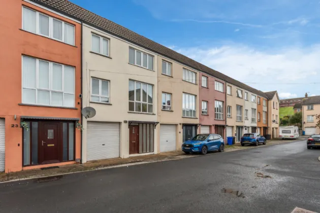 25 Ash Grove, Newtownards, County Down, BT23 4HA