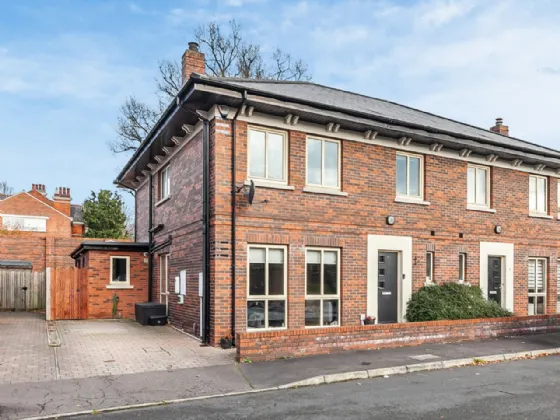 6 Malone Park Gardens, Belfast, County Antrim, BT9 6WH