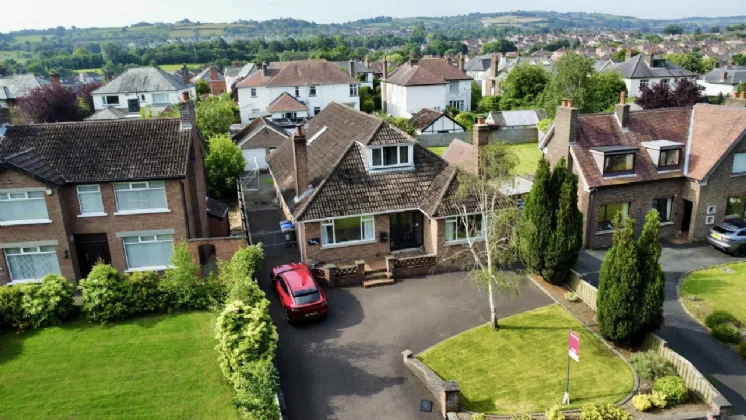 675 Upper Newtownards Road, Belfast, County Antrim, BT4 3NT