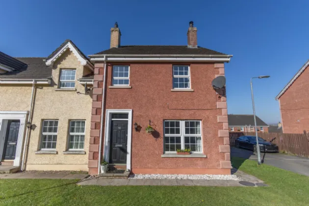 83 Carney Hall, Newry, BT34 1GB