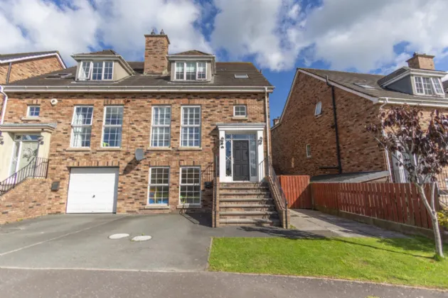 46 Demesne Crescent, Downpatrick, BT30 6WA