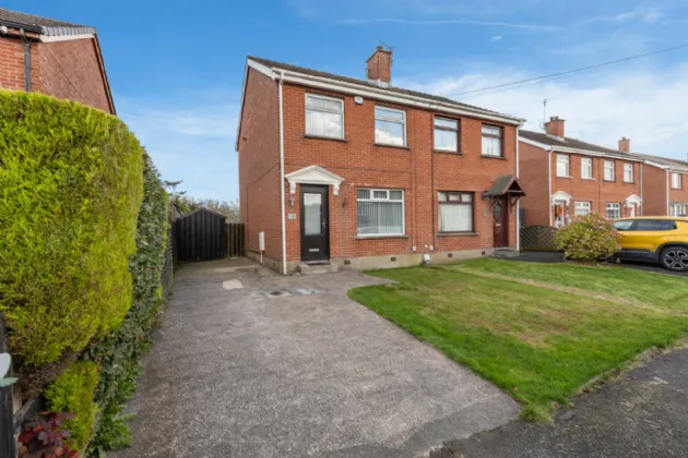 14 Winchester Road, Carryduff, Belfast, County Down, BT8 8QQ